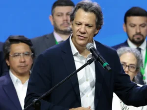 Lula derruba o PIB brasileiro: por que a posição do país oscila 1 pint1713.jpg