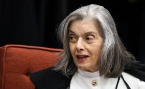 Cármen Lúcia no tse