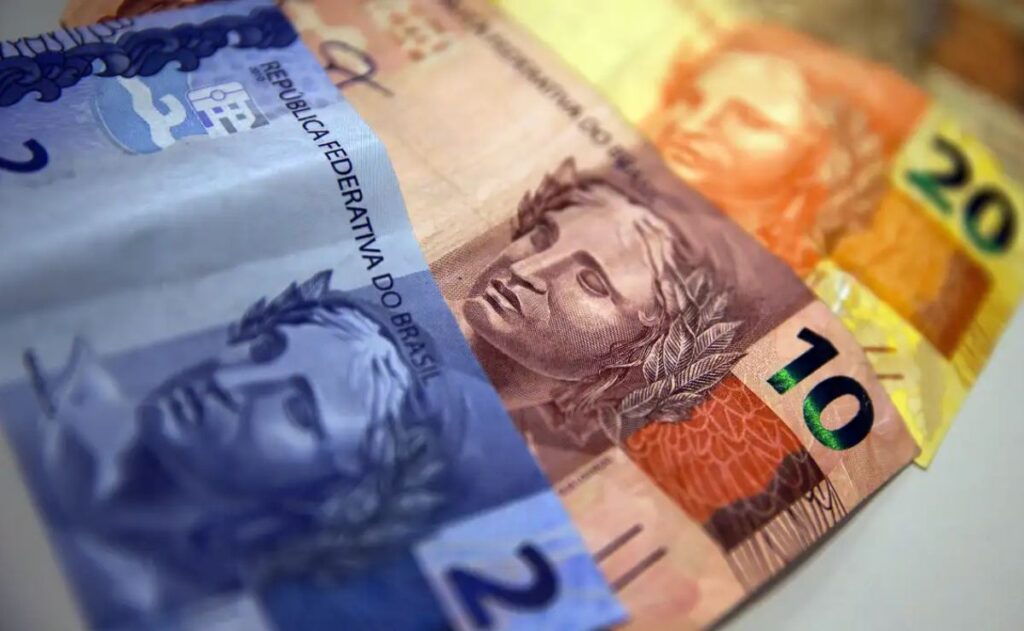 Seis escândalos ligados ao PT somam mais de R$ 115 bilhões, diz levantamento 3 data inss aposentado pensionista