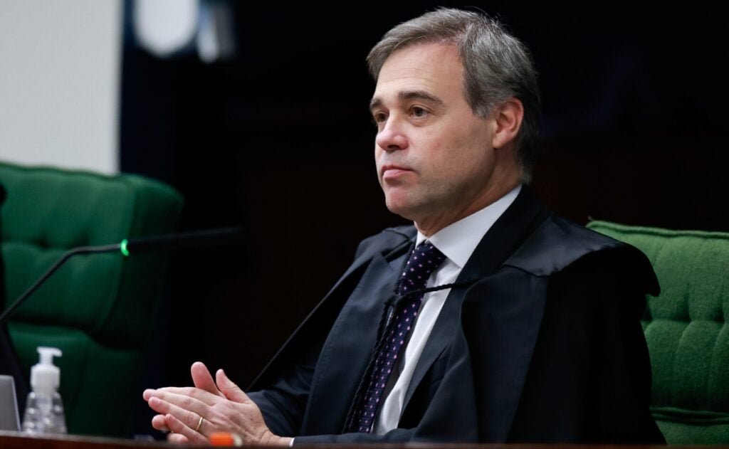 “Meu papel é ser imparcial”, diz Mendonça sobre casos do Master e INSS 1 André Mendonça, ministro do STF autoriza mudança de cela de Vorcaro