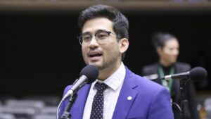 Justiça decide a favor de Kim Kataguri