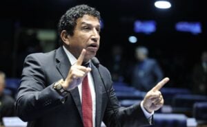Magno Malta questiona decisão de caso Henry e juiza