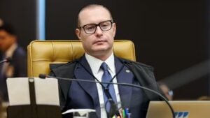 Zanin rejeita dois pedidos para obrigar Congresso a instalar CPI do Master