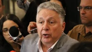 anthony garotinho