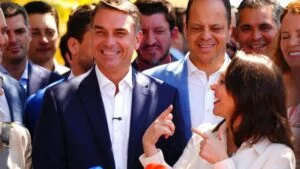 Datafolha: Flávio Bolsonaro tem 49% e Lula, 45% no 2º turno