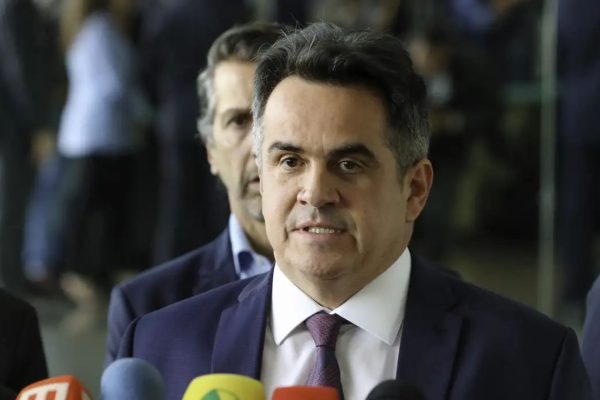 Ciro Nogueira em entrevista