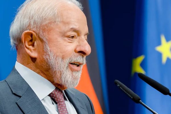Urnas eletrônicas se tornam debate internacional no governo Lula
