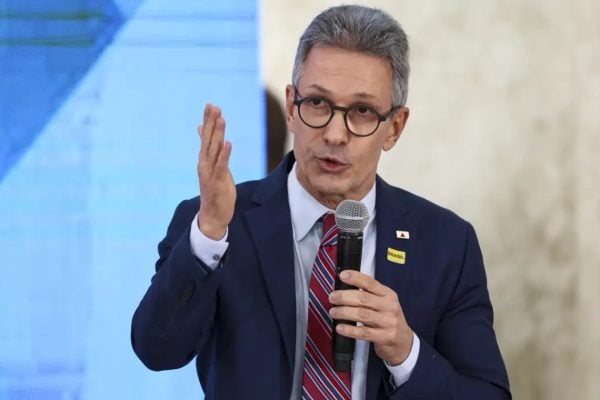 Zema falando